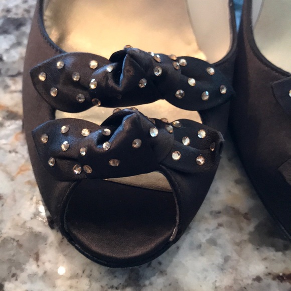 Stuart Weizmann Sz 6 Pre-owned Excellent  $350 - Picture 3 of 6